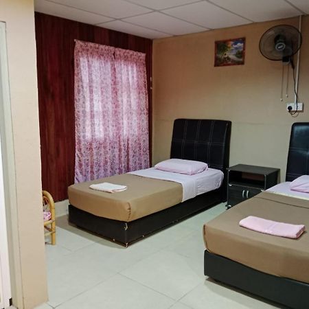 Ayah Perhentian Hostel Kampong Pasir Hantu Exterior foto