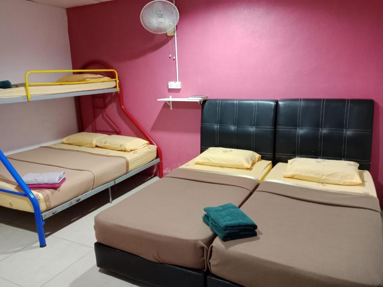 Ayah Perhentian Hostel Kampong Pasir Hantu Exterior foto