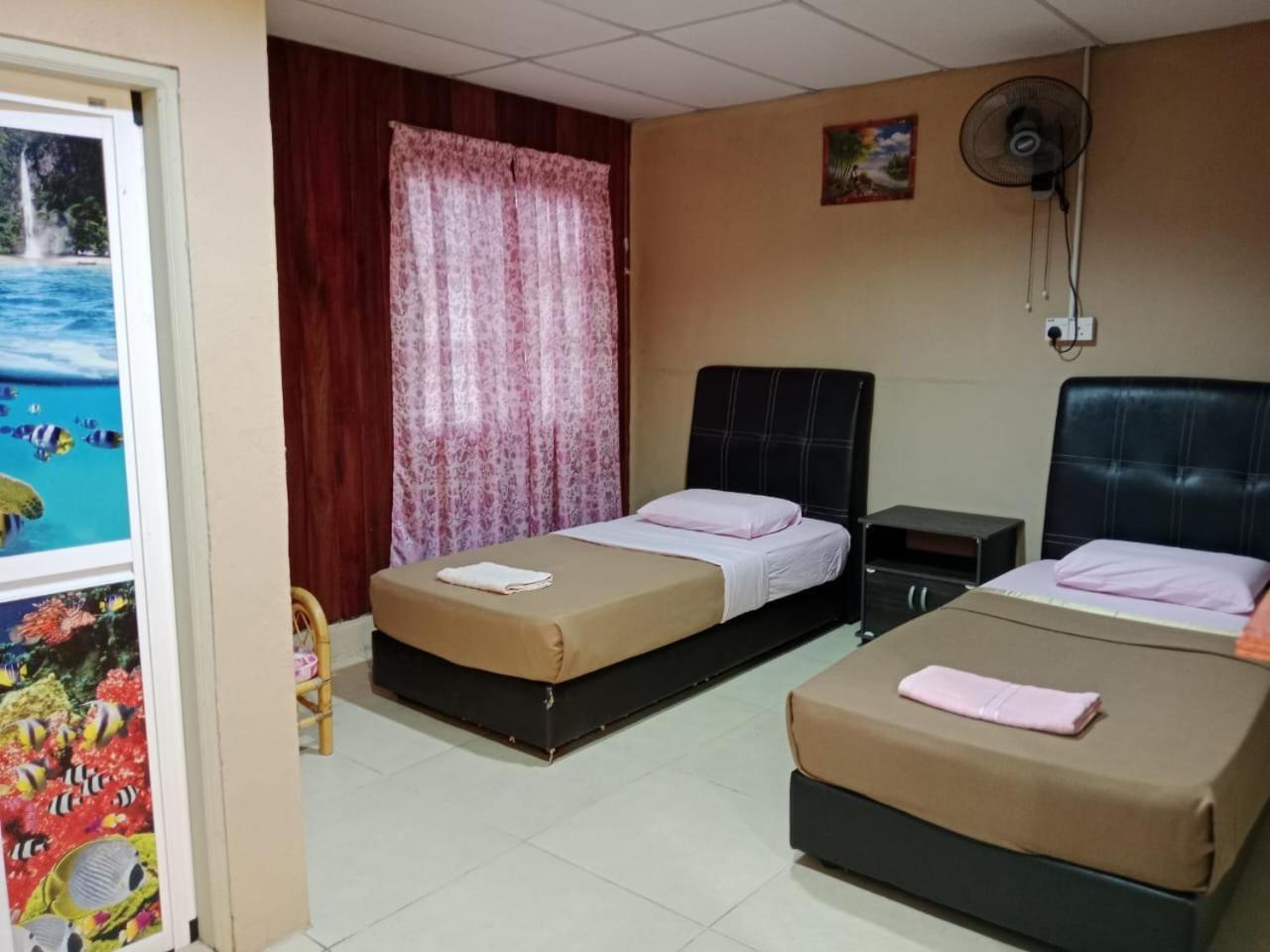 Ayah Perhentian Hostel Kampong Pasir Hantu Exterior foto